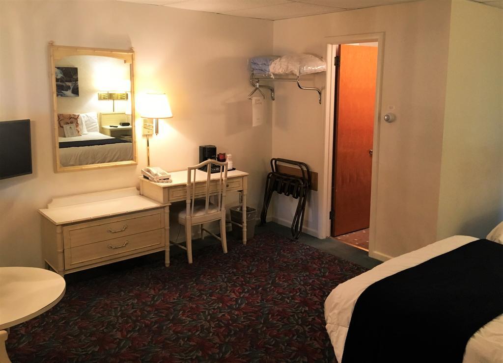 Cedar Motor Inn Marquette Luaran gambar