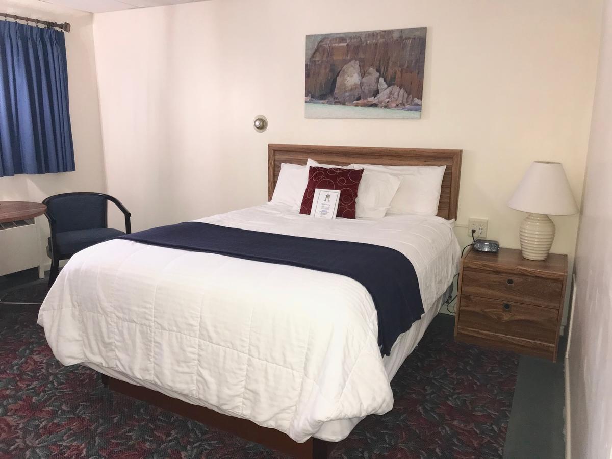 Cedar Motor Inn Marquette Luaran gambar