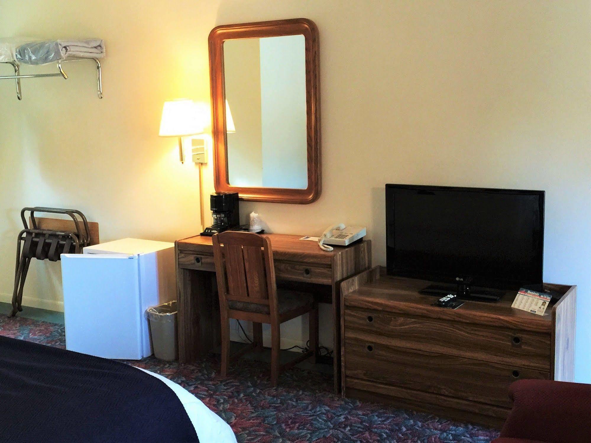 Cedar Motor Inn Marquette Luaran gambar