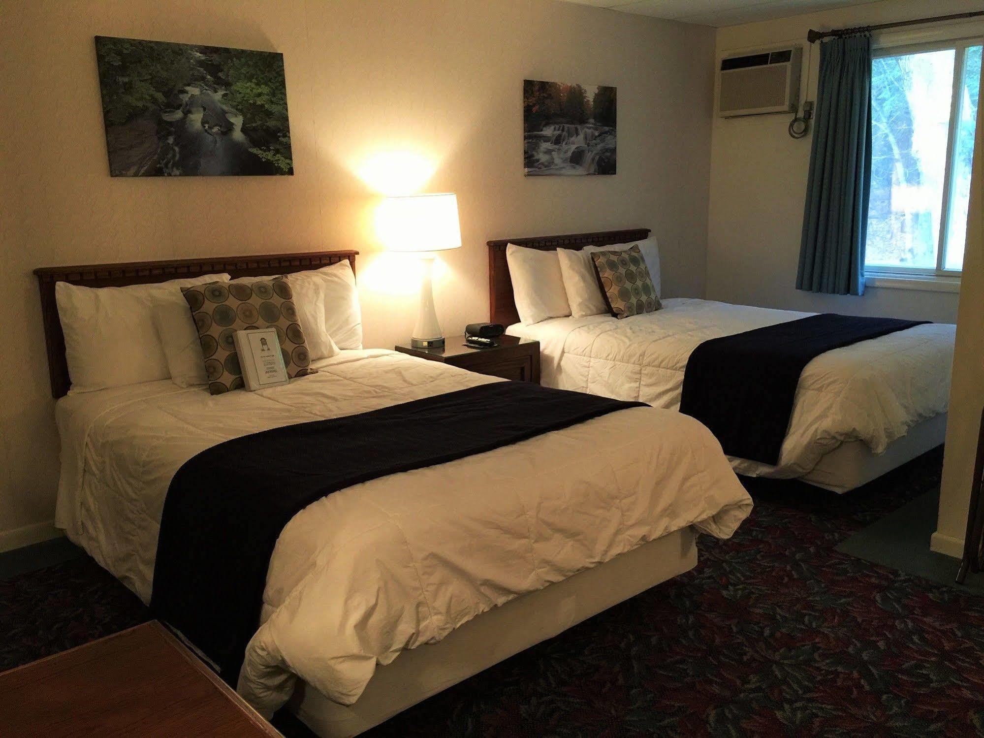 Cedar Motor Inn Marquette Luaran gambar