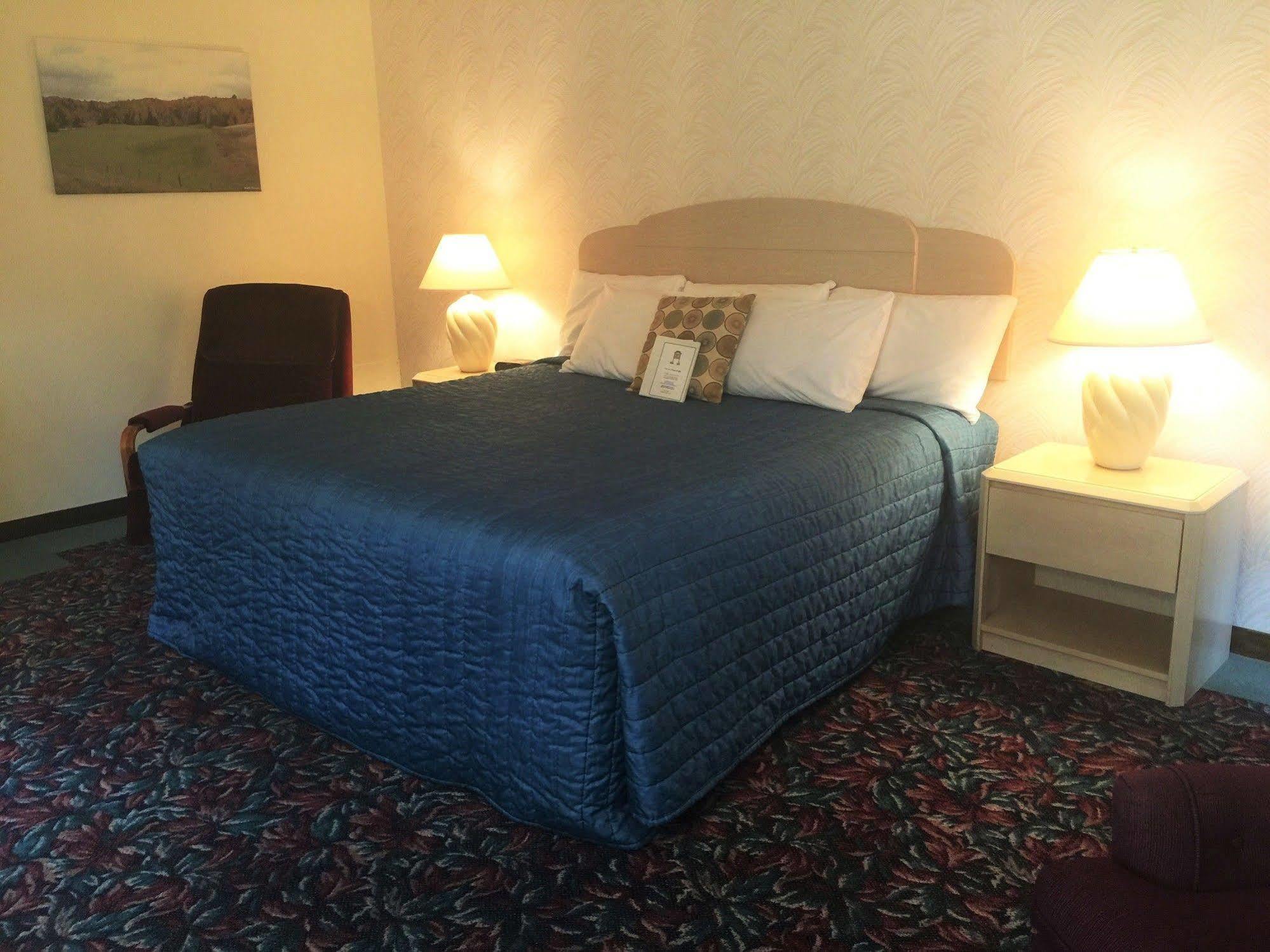 Cedar Motor Inn Marquette Luaran gambar