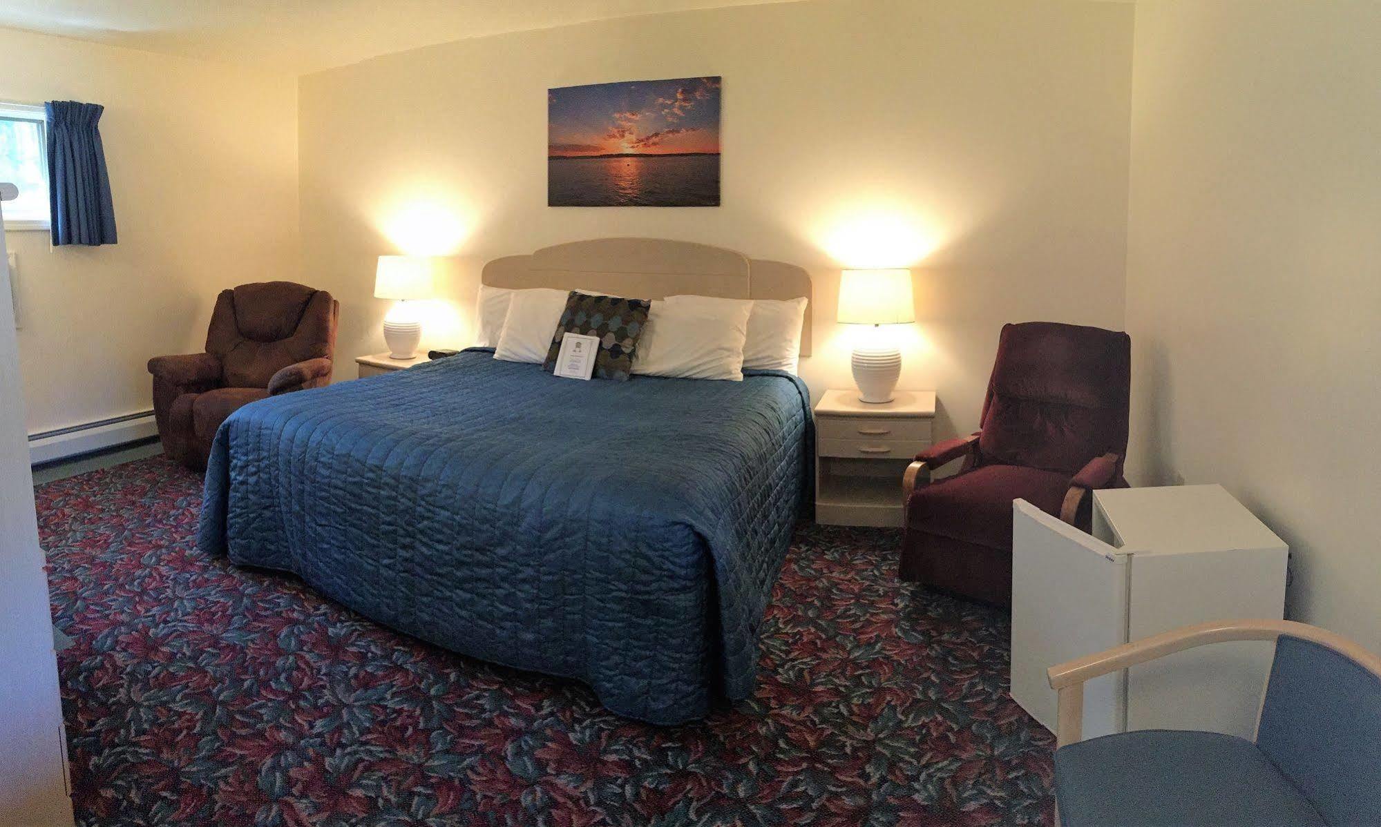 Cedar Motor Inn Marquette Luaran gambar