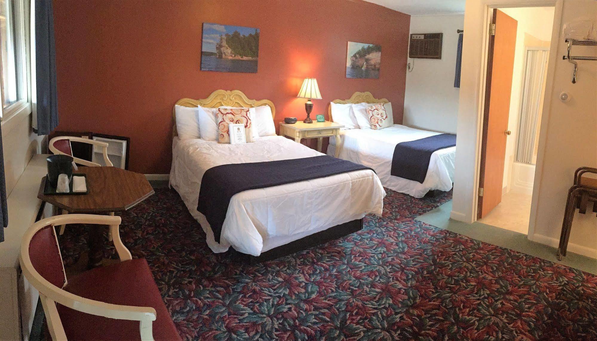 Cedar Motor Inn Marquette Luaran gambar