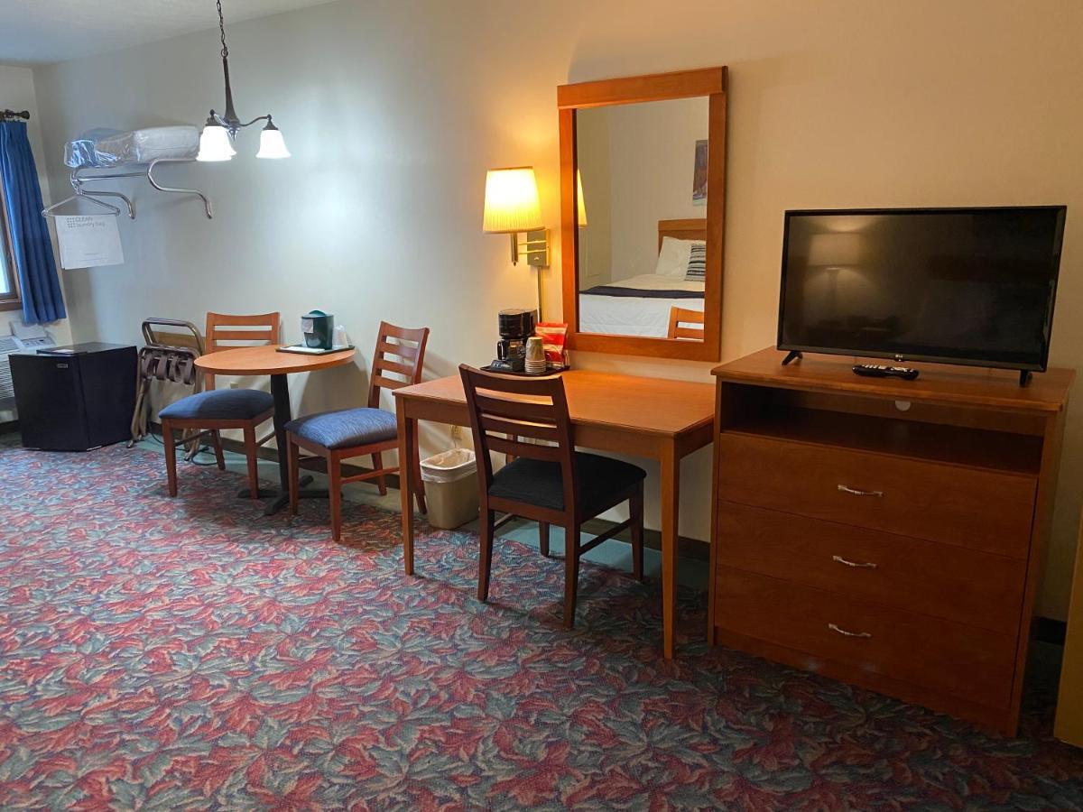 Cedar Motor Inn Marquette Luaran gambar